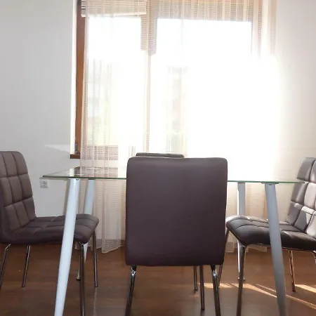 Appartement Chehu Anart *